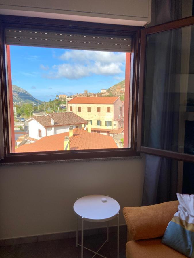 Pozzo Sella Aparthouse - Tramonto Sulla Miniera Iglesias Dış mekan fotoğraf